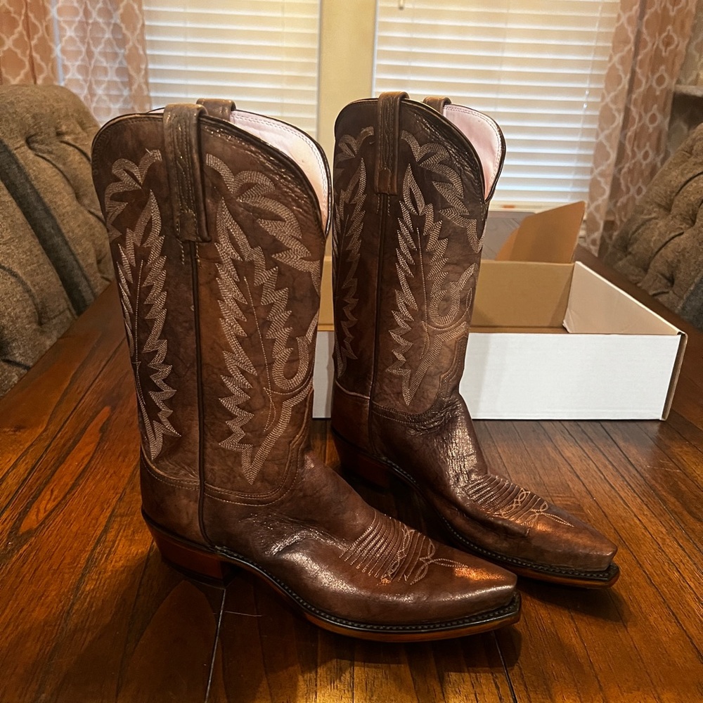 Brand new Lucchese Women's Cowgirl Boots! Size 9